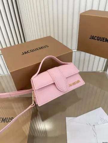 Jacquemus Handbag option Light pink portable messenger bag small