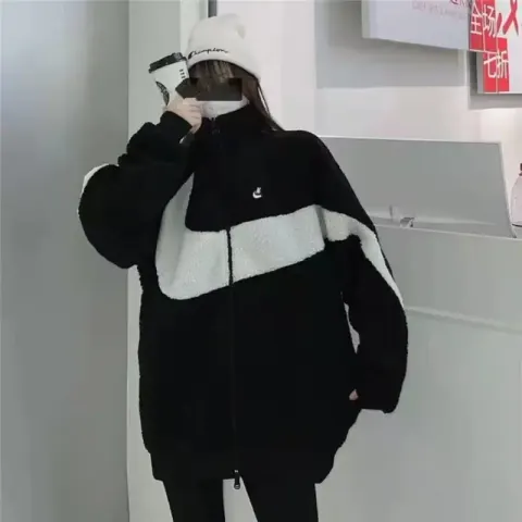 Nike Jacket option black