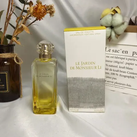 Dior Sauvage Eau De Toilette option P Mr. Li Garden 100ml