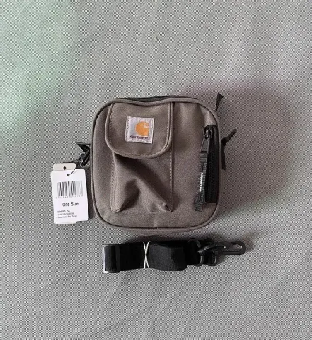 Carhartt and Patagonia Bags option Pull bone square bag: gray