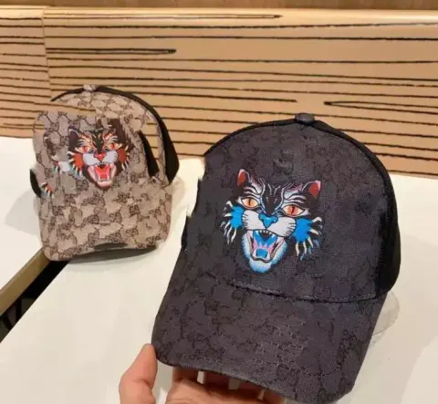 Gucci Caps option leopard head black