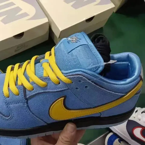 Dunk Powerpuff Shoes option Blue Powerpuff Girls