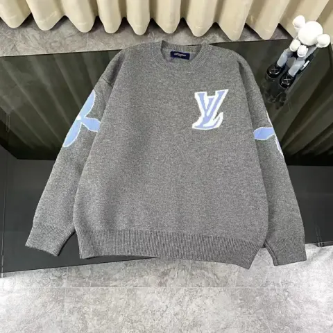 Louis Vuitton Sweater option grey