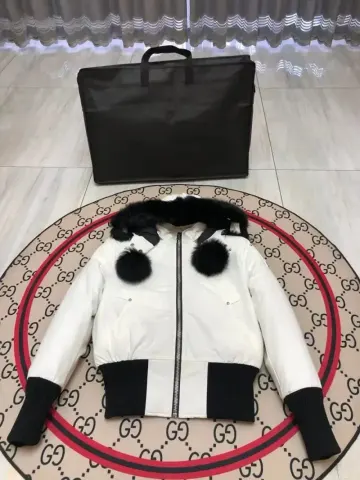 Moose Knuckles Fox Jacket option White