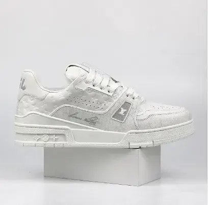 LV Trainers Black-White option 01