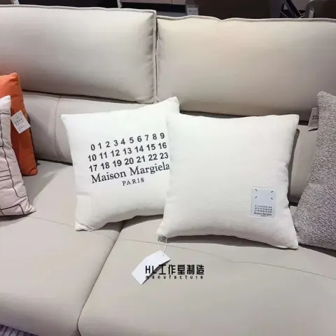 Chrome Hearts Pillow option Limited edition Maji pillow