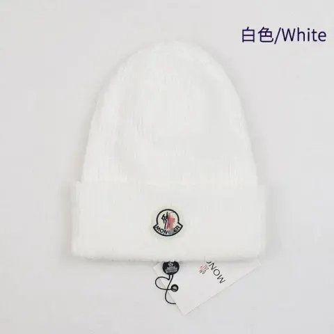Best Moncler Beanie option white