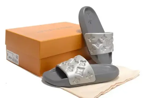 LV Waterfront Shoes option grey