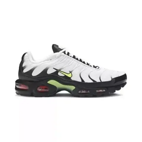 Nike TN All Black Shoes option BlackVolt
