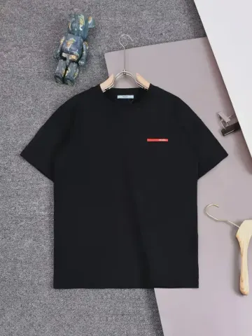Prada T-Shirt option black