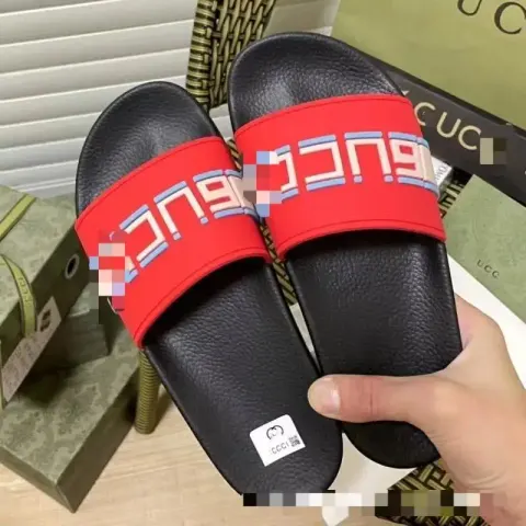 GUCCI Flip Flops option S15