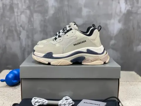 Balenciaga 3S Shoes Black option 6