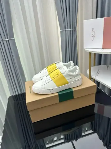 Valentino Garavani Trainers option Yellow 36