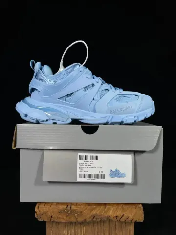 Balenciaga Track Sneakers option Three generations of light blue 14800