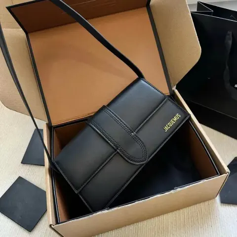 Jacquemus Handbag option Black shoulder bag 28cm with box