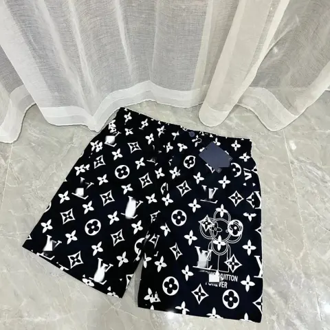 Burberry Shorts option V0052 Black