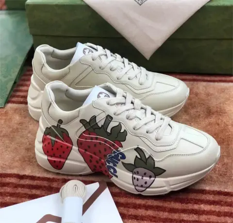 Gucci Ace option 30