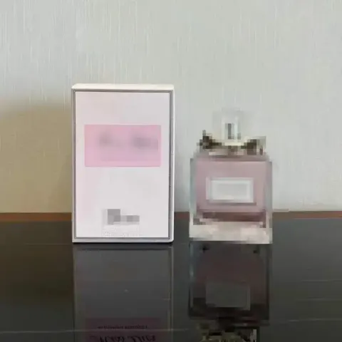Dior Sauvage Eau De Toilette option P Sweetheart 100ml