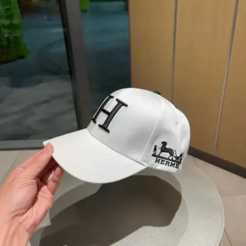 Hermès Cap option 2 white